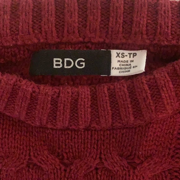 BDG-Red Oversized Sweater - Picture 3 of 4